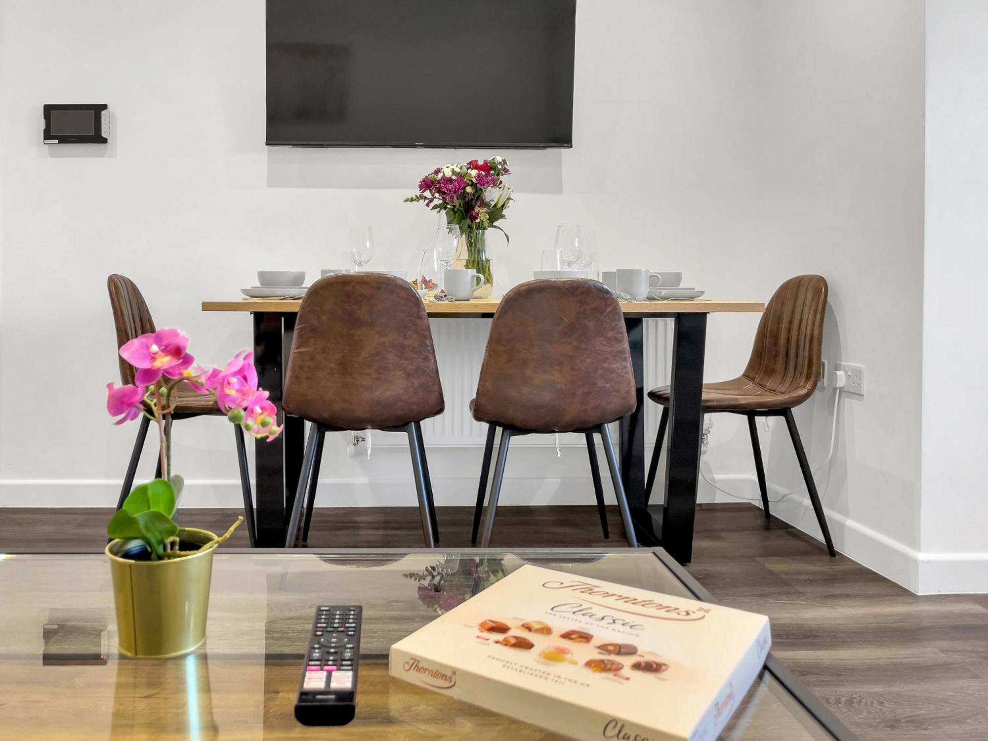 Homely North London Apartments Hendon The Hyde Buitenkant foto
