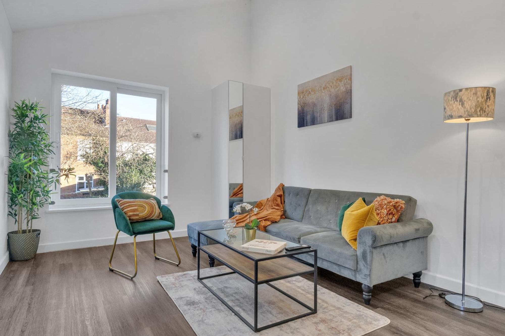 Homely North London Apartments Hendon The Hyde Buitenkant foto