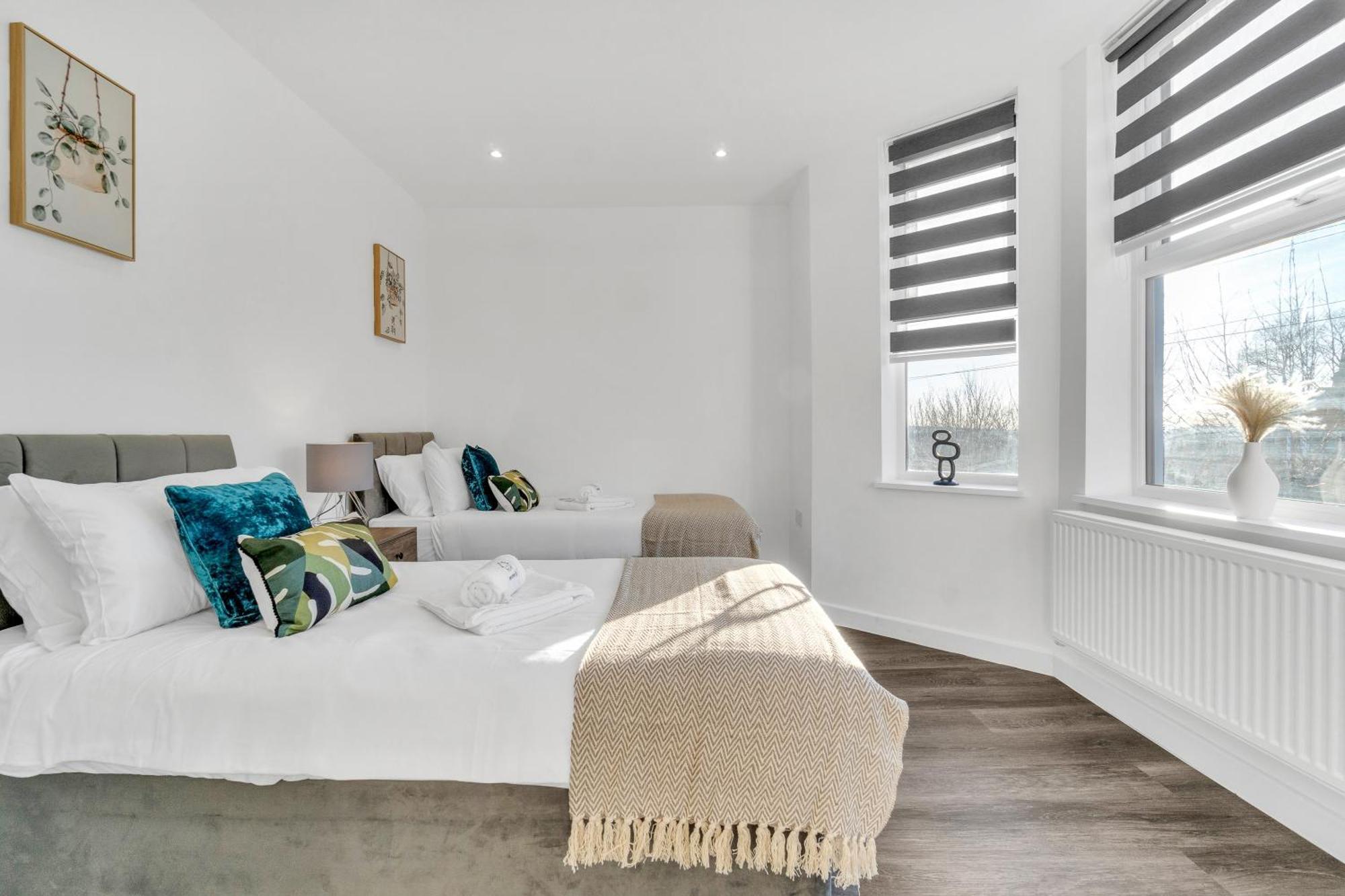Homely North London Apartments Hendon The Hyde Buitenkant foto