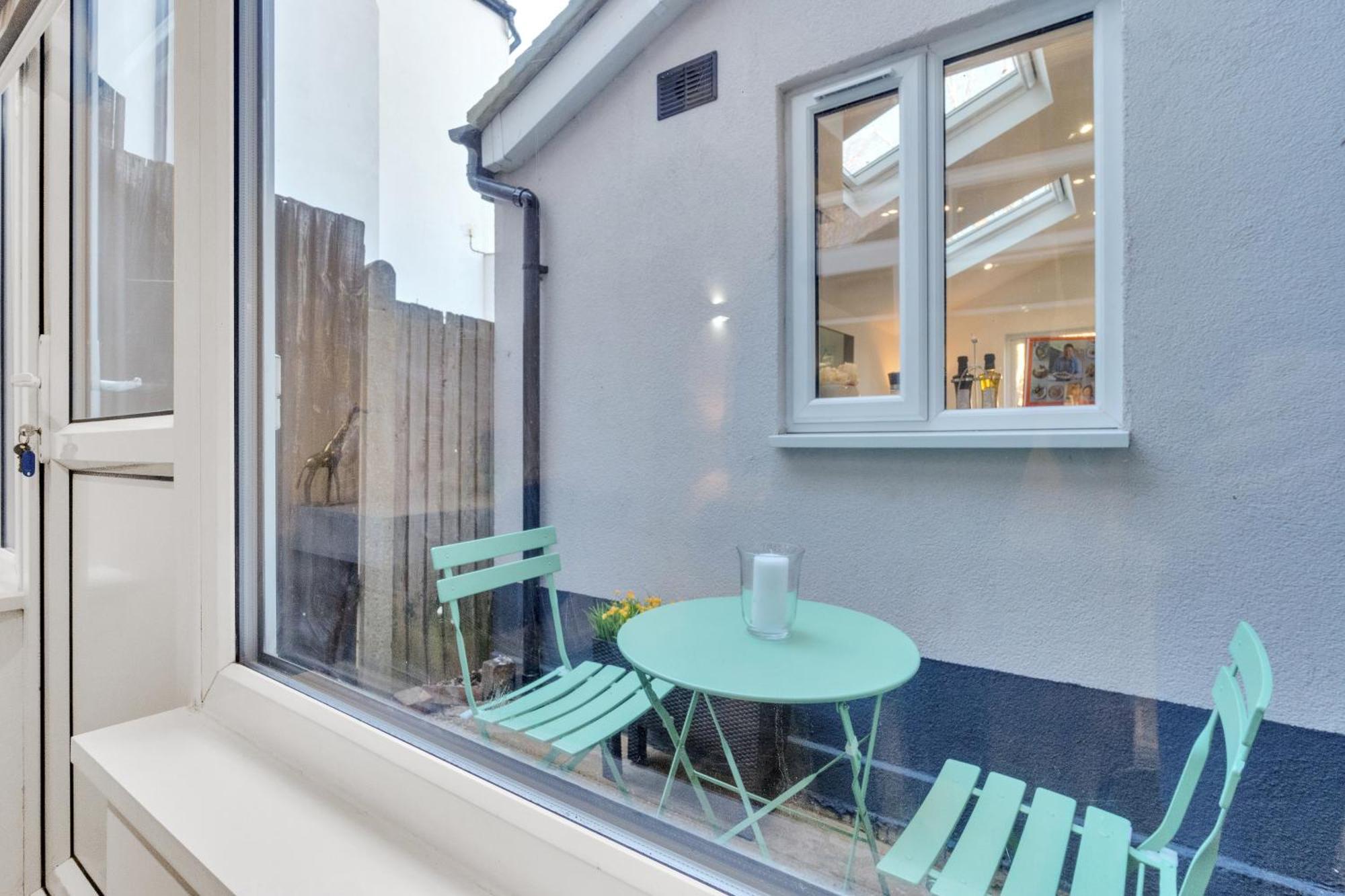 Homely North London Apartments Hendon The Hyde Buitenkant foto