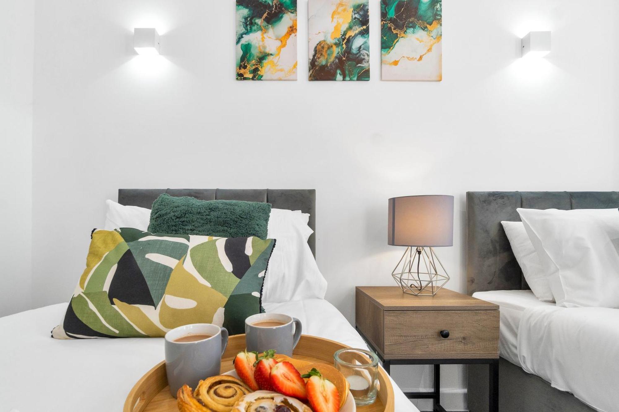 Homely North London Apartments Hendon The Hyde Buitenkant foto