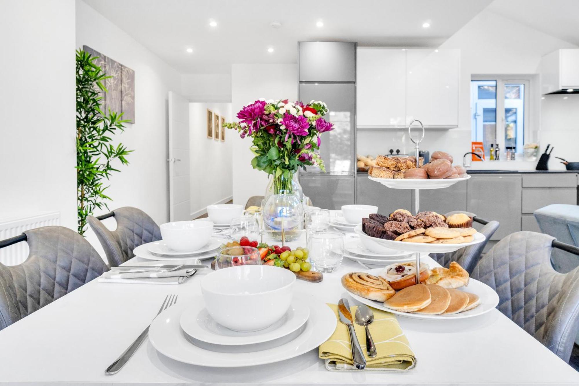 Homely North London Apartments Hendon The Hyde Buitenkant foto